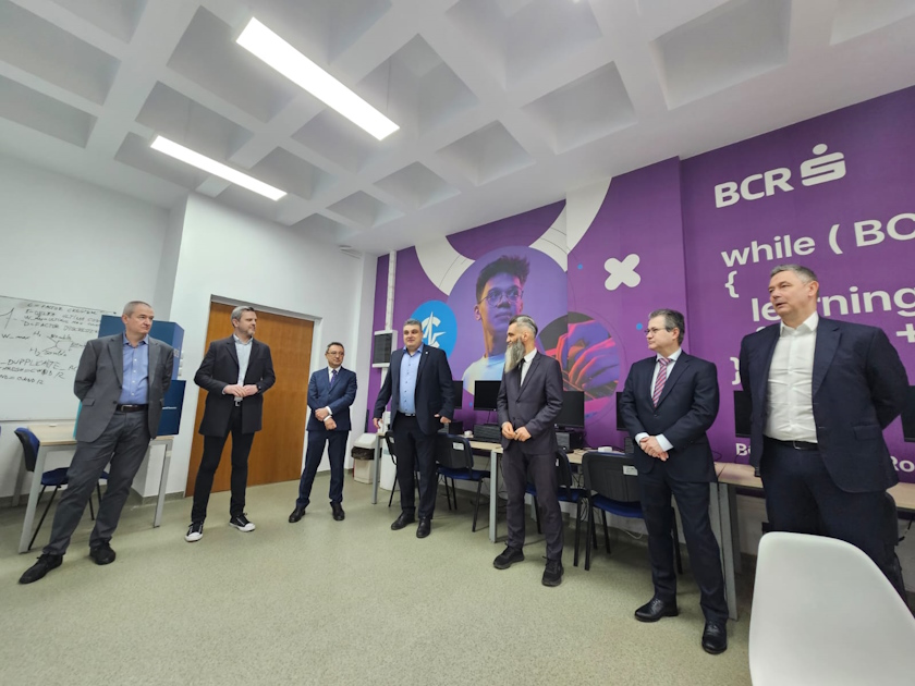 bcr-si-upb-parteneriat-pentru-viitorul-studentilor-in-era-digitala