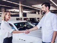 Rate sau leasing auto? Avantaje și dezavantaje